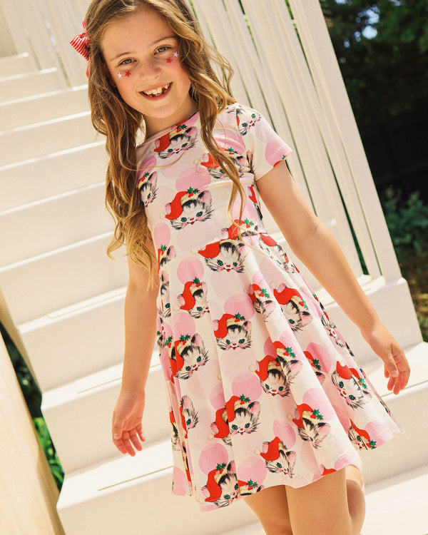 WAISTED DRESS IN CREAM PINK