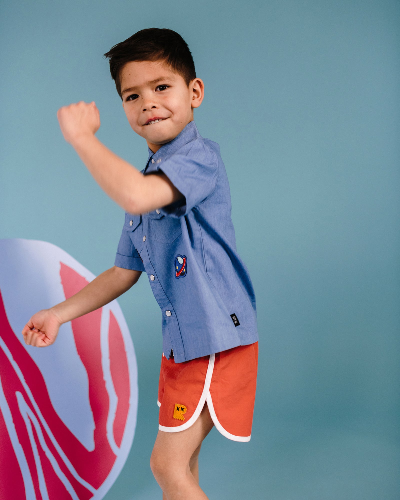 RETRO JOGGER SHORTS IN RED
