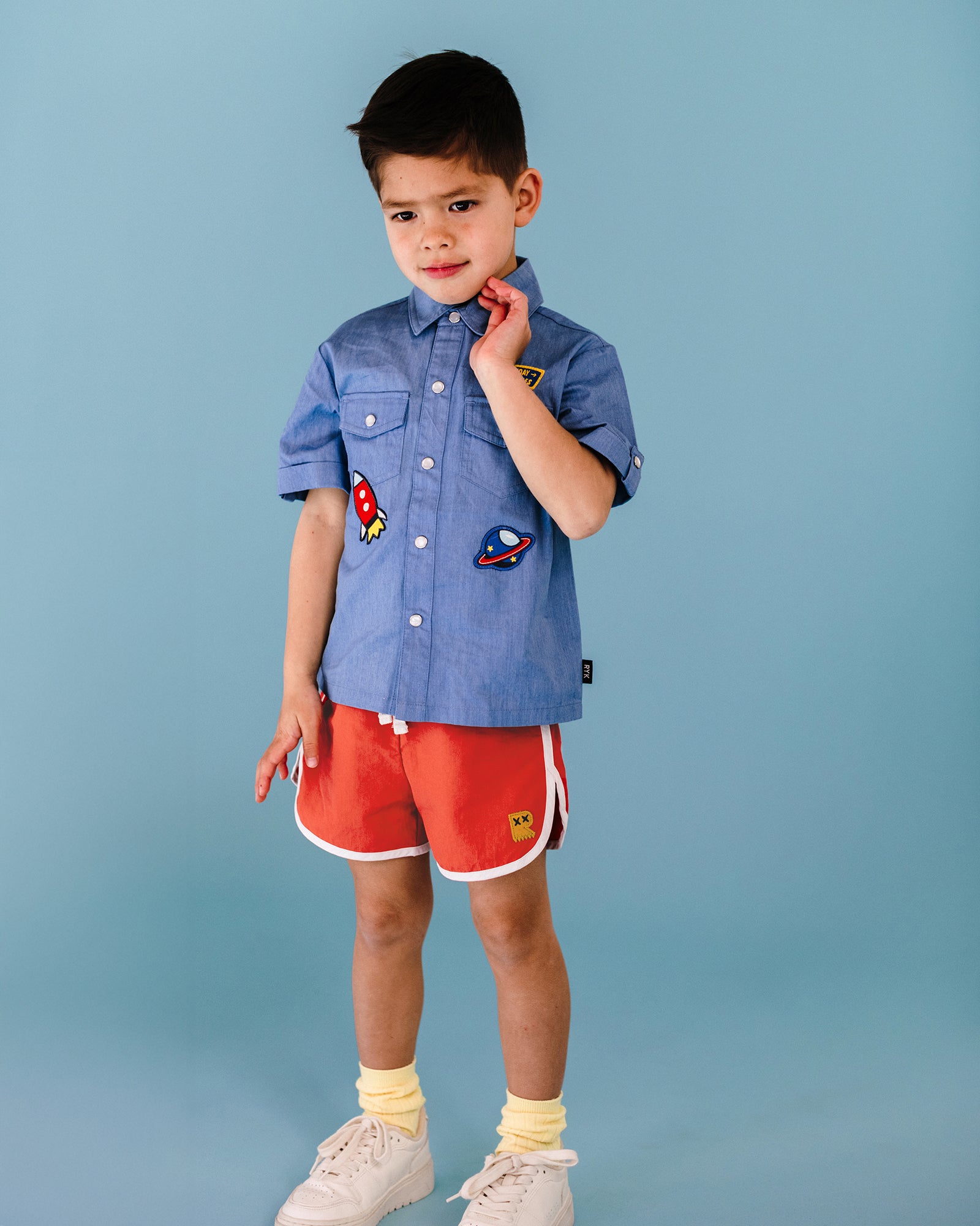 RETRO JOGGER SHORTS IN RED