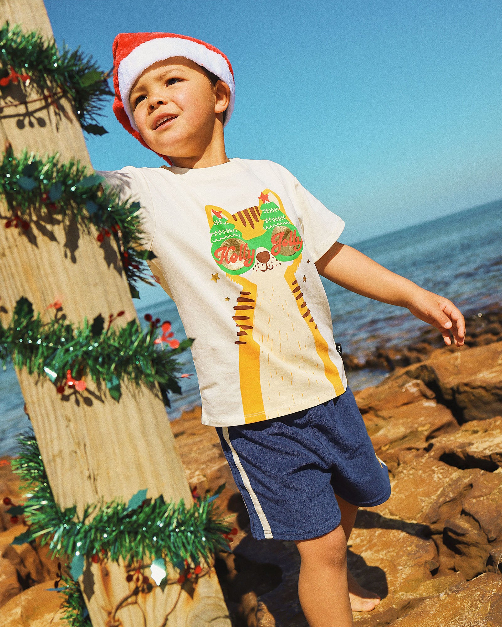 SLEIGH QUEEN SHORT SLEEVE BOXY T-SHIRT