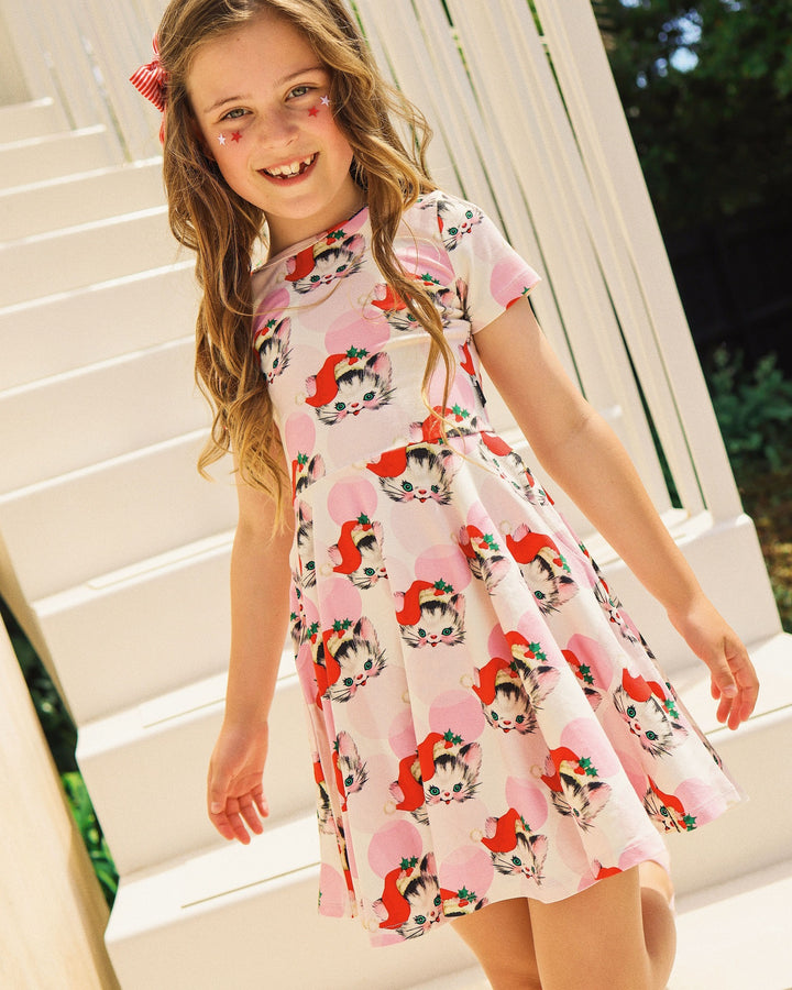 WAISTED DRESS IN CREAM PINK