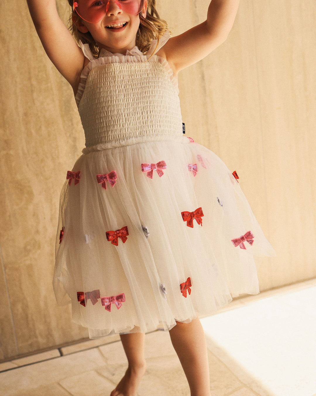 WISHES DRESS IN CREAM PINK