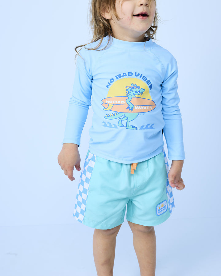 RASH VEST IN SOFT BLUE