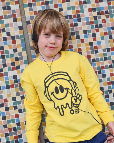 CHILL OUT DAVID LONG SLEEVE T-SHIRT IN YELLOW