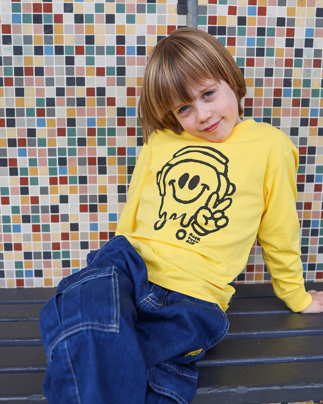 CHILL OUT DAVID LONG SLEEVE T-SHIRT IN YELLOW