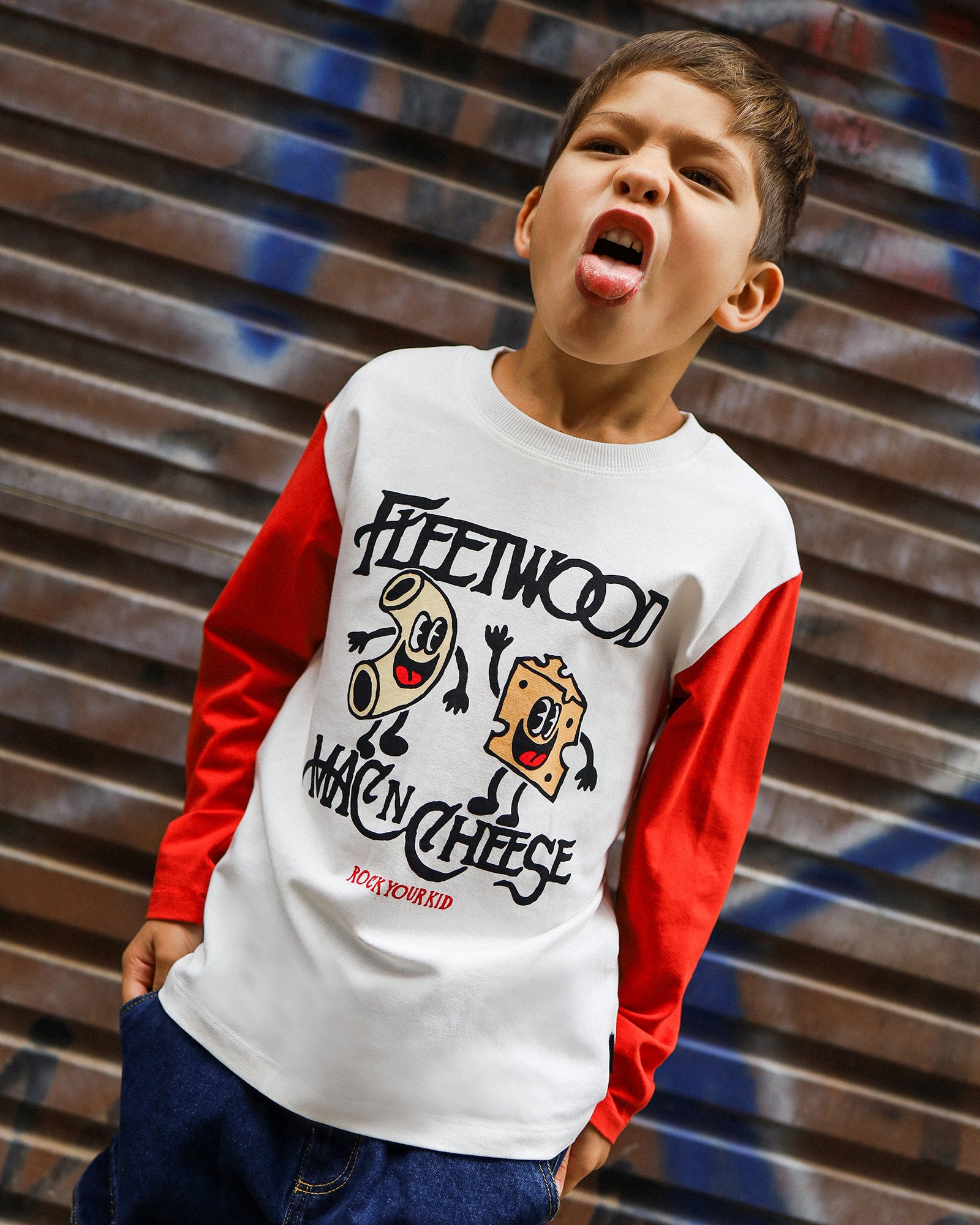 MAC'N'CHEESE MAX LONG SLEEVE T-SHIRT
