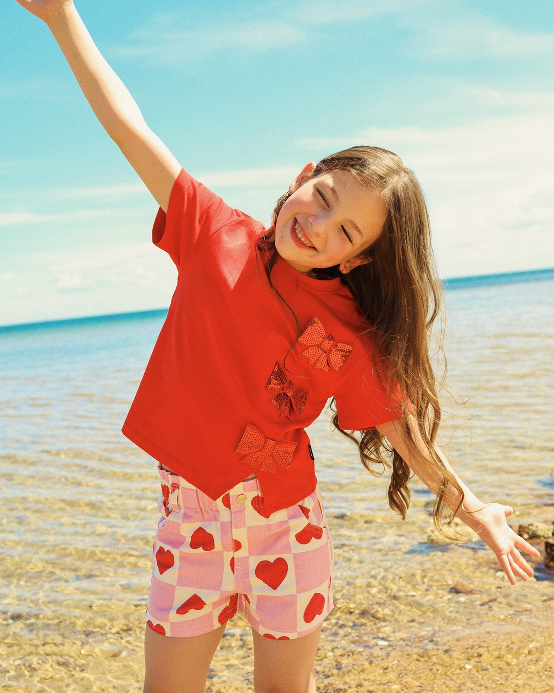 BONITA TEE IN HOLIDAY RED