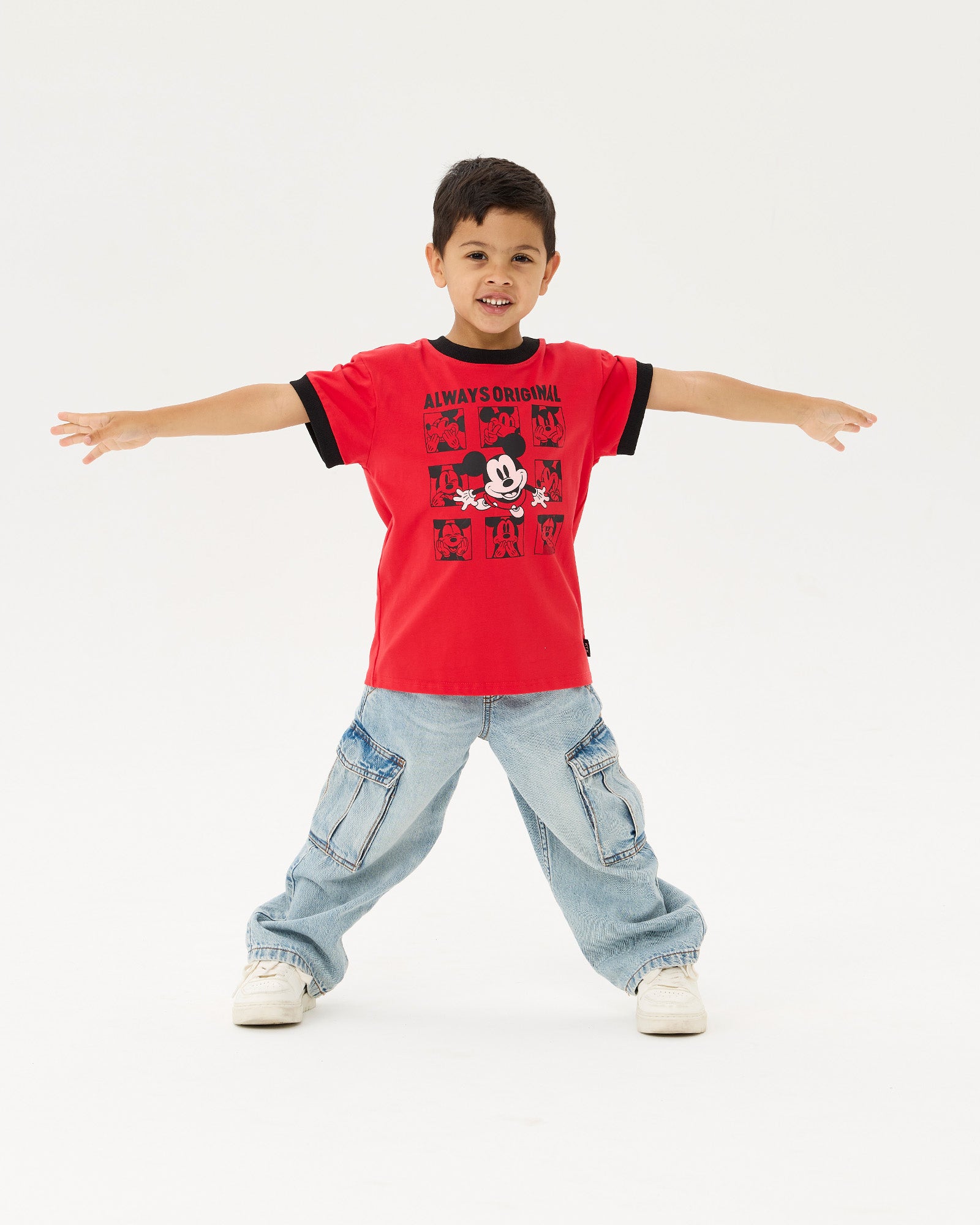 DISNEY MICKEY SHORT SLEEVE T-SHIRT