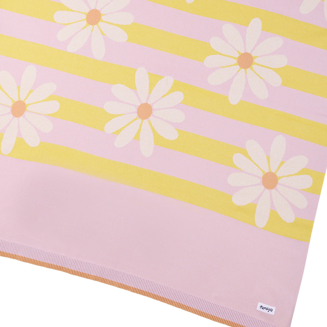 Daisy Stripe Name Blanket