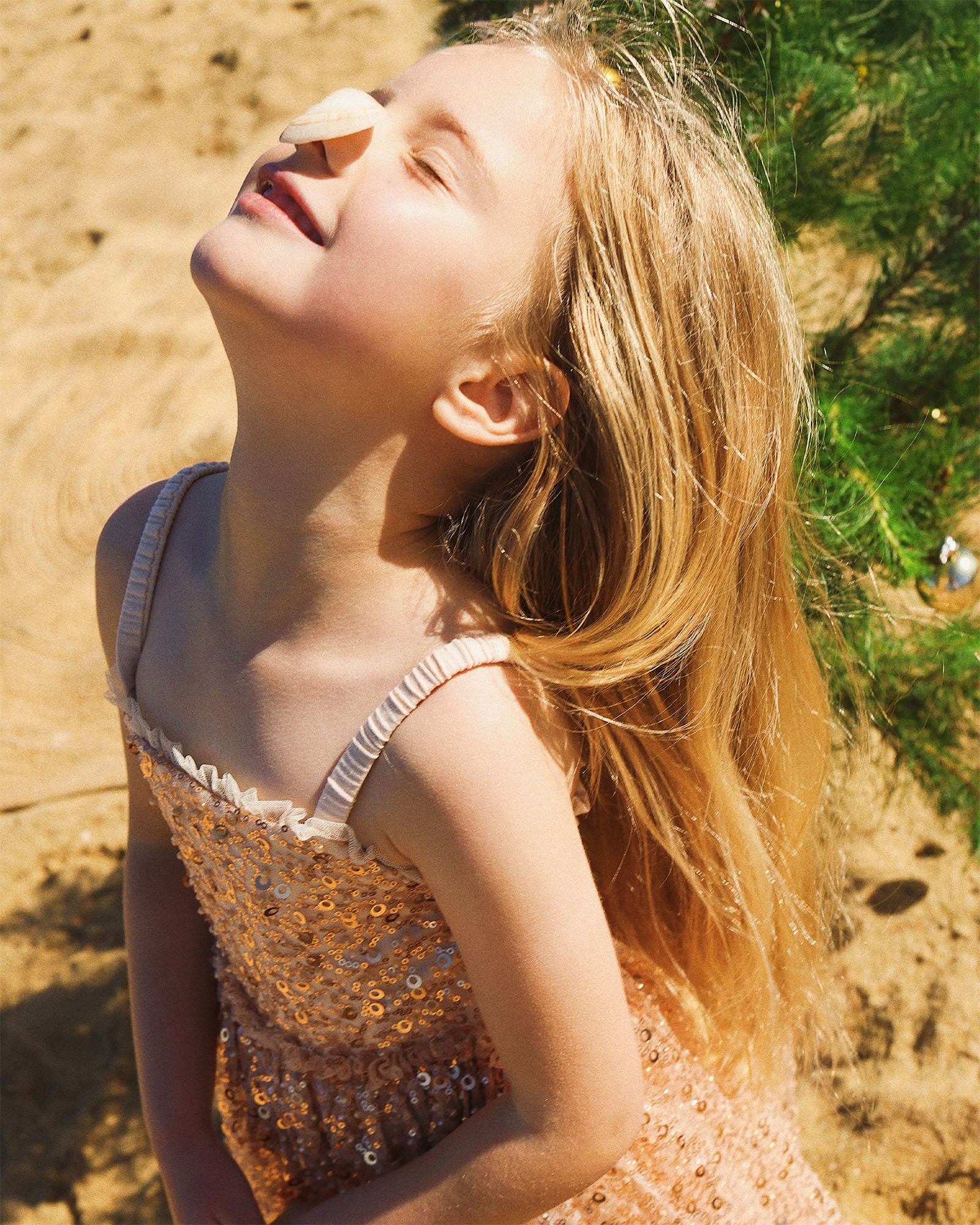 SEQUIN DISCO DRESS IN GOLD