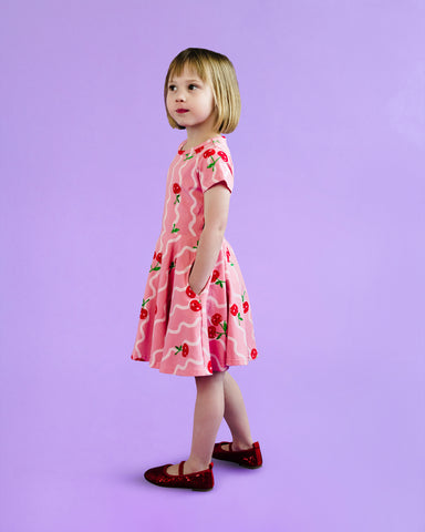 CHERRY SQUIGGLE SHORT SLEEVE WAISTED DRESS