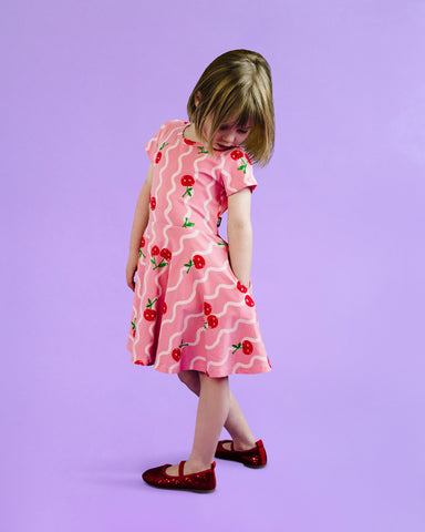 CHERRY SQUIGGLE SHORT SLEEVE WAISTED DRESS