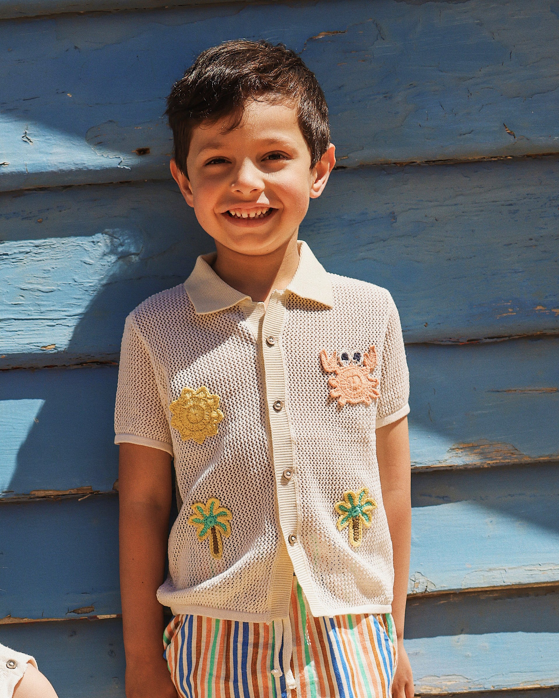 ON VACAY SHORT SLEEVE CROCHET SHIRT