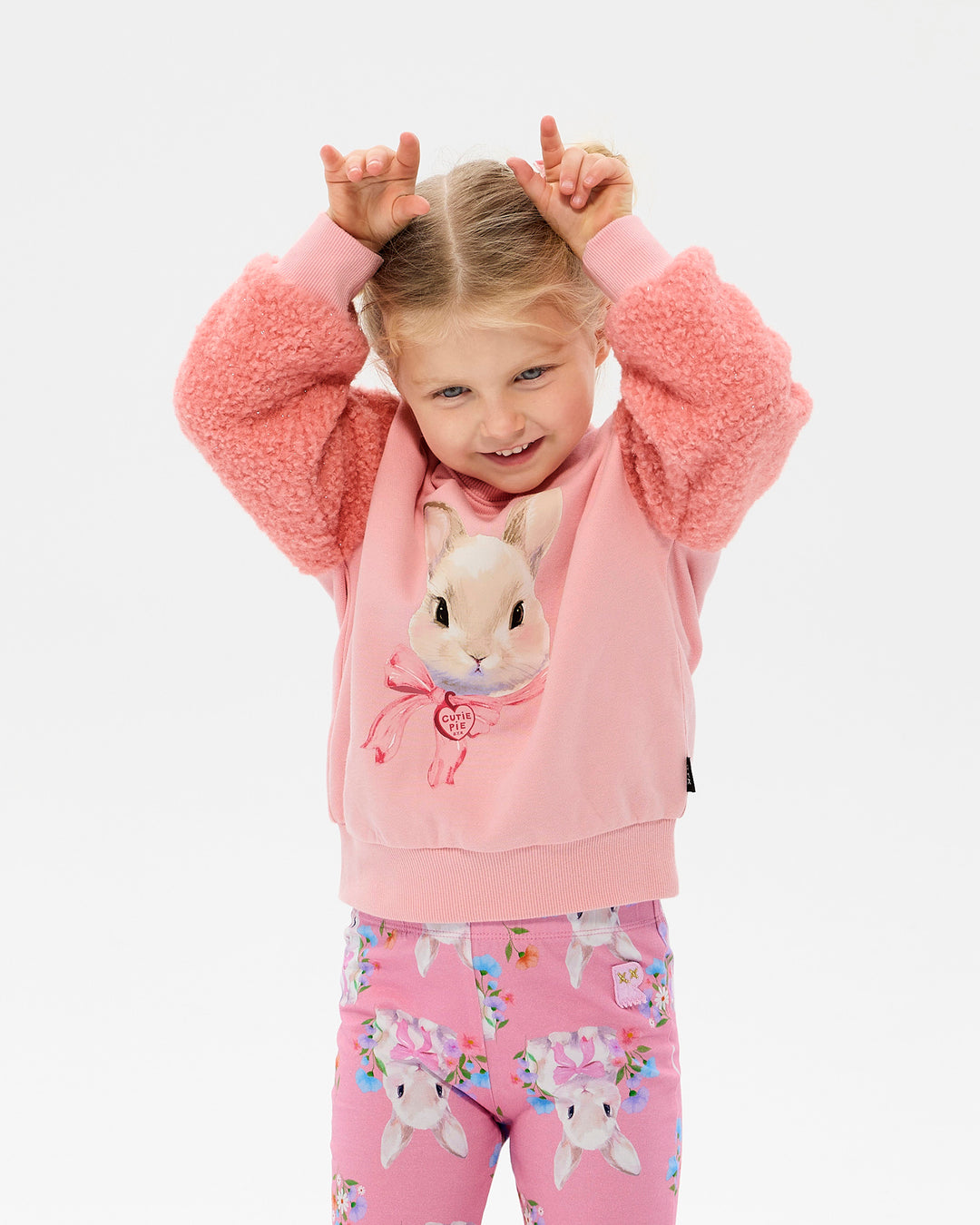 HUNNY BUNNY FUZZY SWEATSHIRT