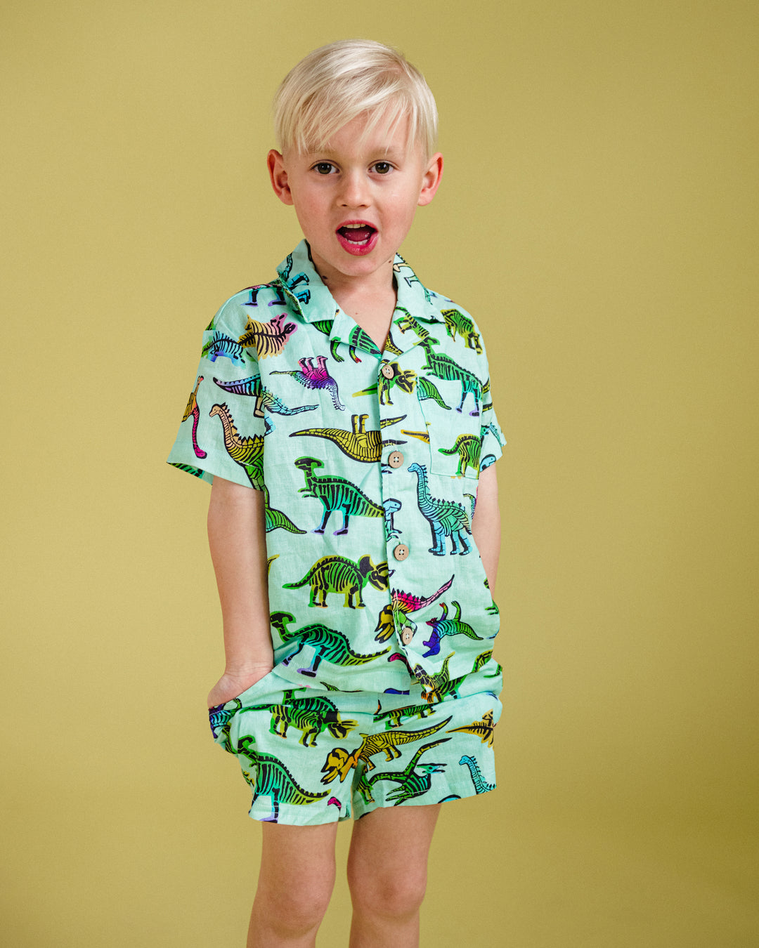 DINO POP SHORT SLEEVE SHIRT IN AQUA