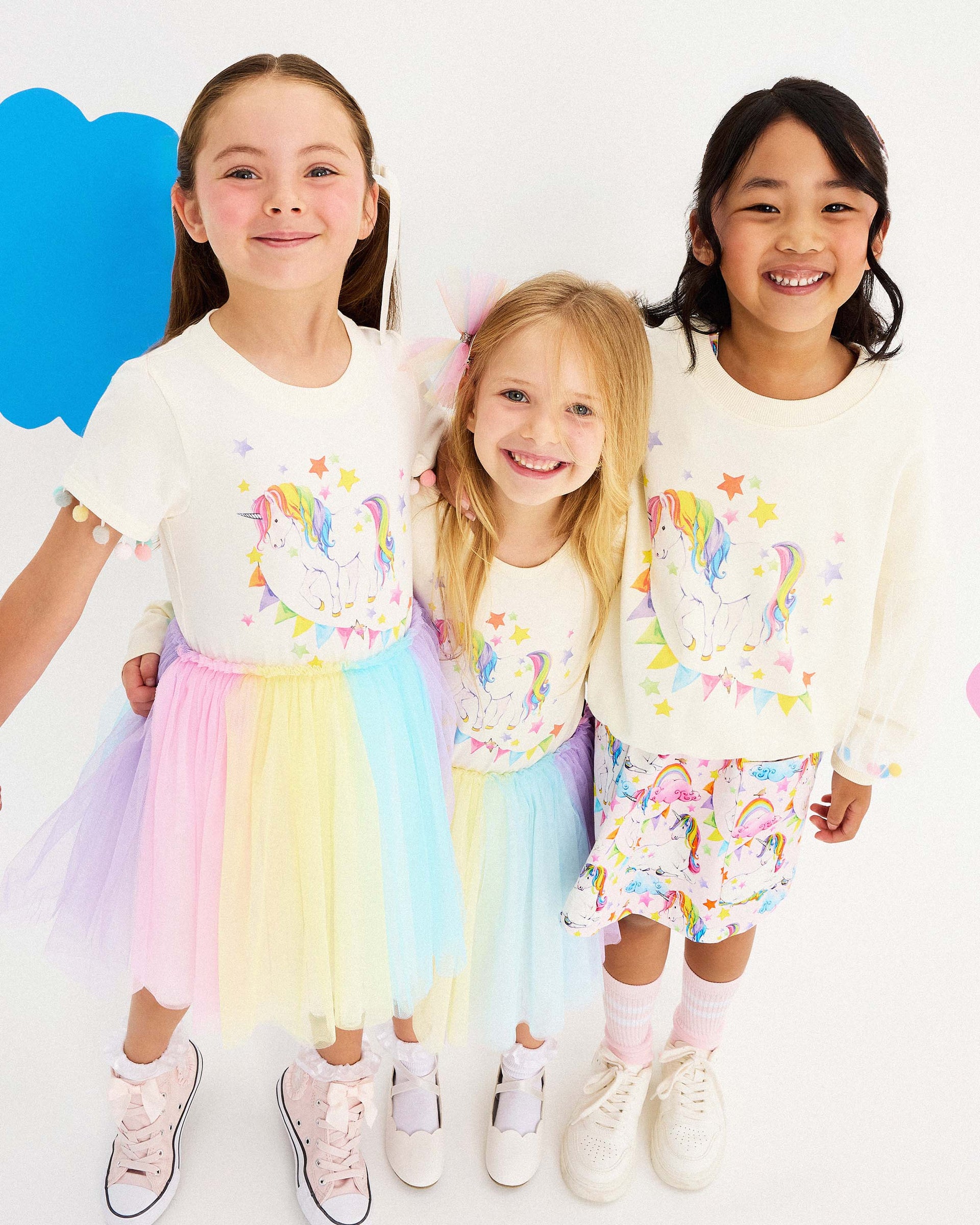 UNICORN FLAGS SWEATSHIRT