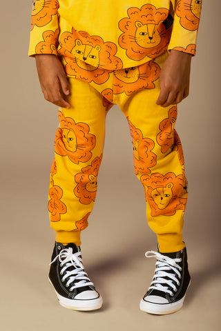 MANE EVENT TRACK PANTS